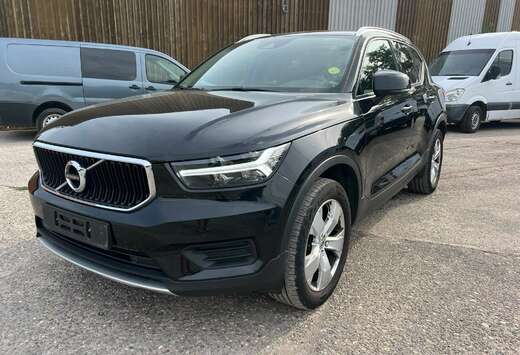 Volvo XC40 2.0 D3 Momentum Pro