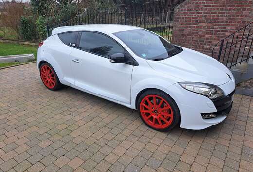 Renault Mégane Coupé 2.0 T RS
