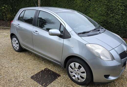 Toyota 1.3i VVT-i 16v Linea Sol