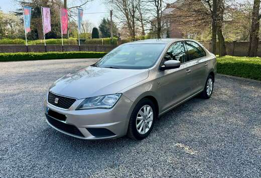 SEAT 1.6 CR TDI 105pk Airco Carplay Euro5