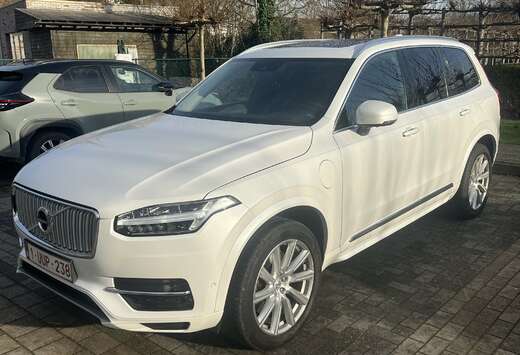 Volvo T8 AWD Twin Engine Geartronic Excellence