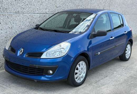 Renault Clio 1.2i Authentique