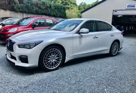 Infiniti 2.0 Turbo Sport Tech by bose  66158 km