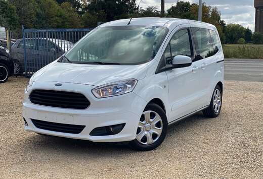 Ford Tourneo Courier 1.0 EcoBoost Trend