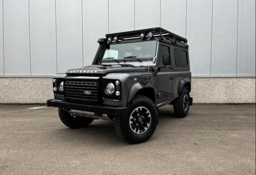 Land Rover Adventure Edition UNIEKE DEFENDER ADVENTUR ...