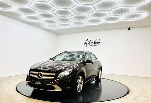 Mercedes-Benz 1AN GARANTIEPANOEURO 6bLEDTVA