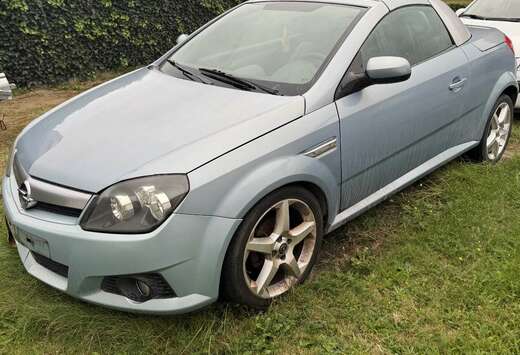 Opel Twintop 1.4i XEP 16v Cosmo