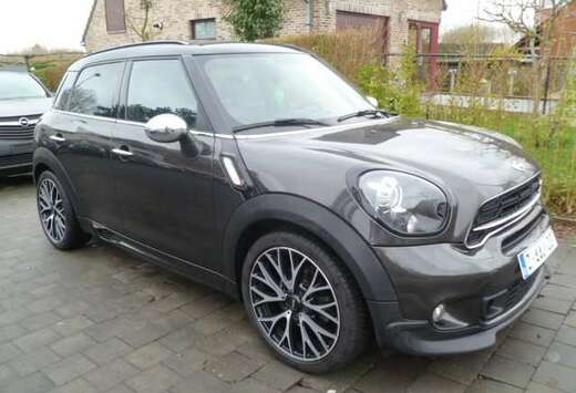 MINI 2.0 D S AUTOMATIC/ JOHN COOPER WORKS / 111000KM