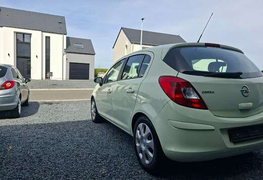 Opel Corsa 1.2i Enjoy 150 Years Easytronic