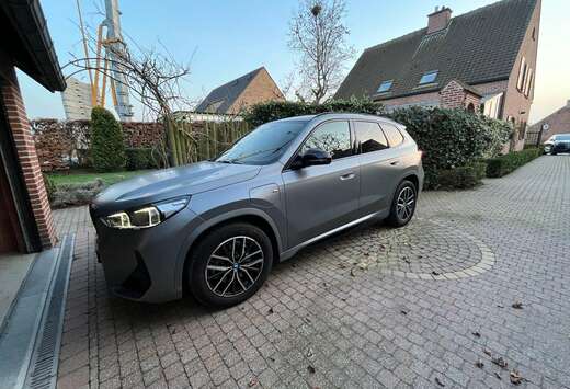 BMW X1 PHEV 1.5iA xDrive25e (180 kW)