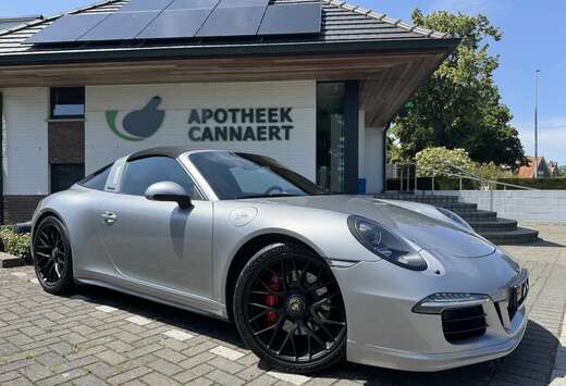 Porsche GTS Targa