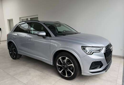 Audi Q3 35 TFSI  Advanced S tronic Keyless Apple carp ...