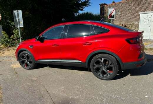 Renault Arkana E-TECH 1.6i R.S.Line