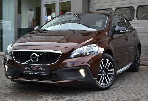 Volvo V40 Cross Country 2.0 T3 Benzine