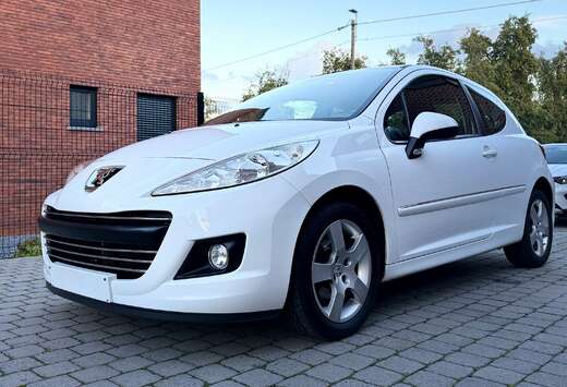 Peugeot 207 1.6 HDi