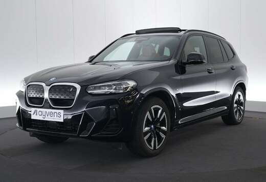 BMW 80 kWh LEDER/CUIR LED GPS PDC CAM Pano BLIS Verw.