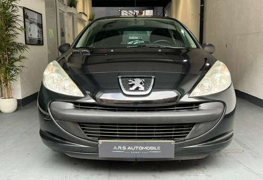 Peugeot 206  1.4i Trendy