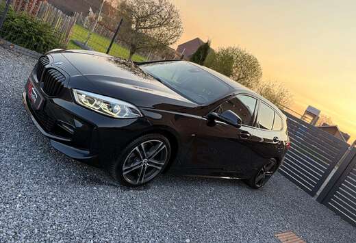 BMW 120i * M-SPORT *Carplay * HUD * Full