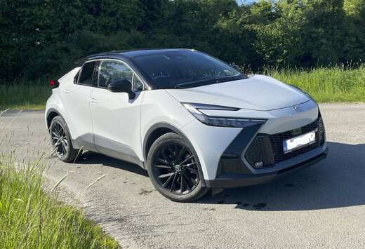 Toyota C-HR Hybrid PHEV 2.0 GR Sport Bi-Tone E-CVT (1 ...