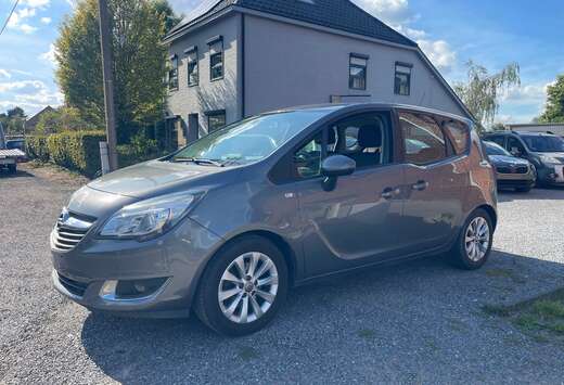 Opel 1.4i Benzine,Airco,Gps,Sensoren,Cruise,57.000km. ...