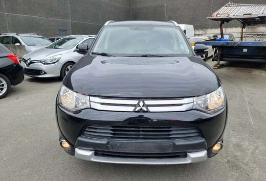 Mitsubishi 2.2 DI-D 4WD Anniversary Edition 7 PL