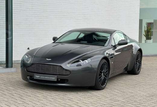 Aston Martin V8 Vantage Sportshift