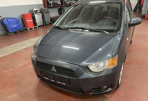 Mitsubishi 1.3 ClearTec Invite