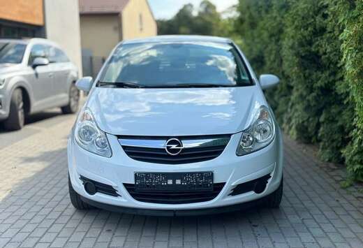 Opel Corsa+1.2i+Cosmo