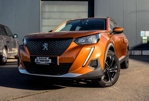 Peugeot 2008  1.2 PureTech  Allure  Manueel  Camera