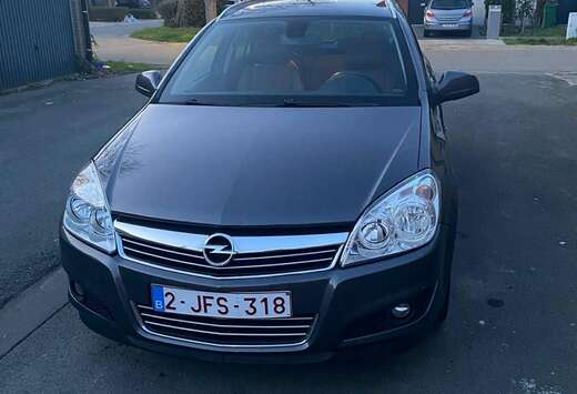 Opel SW 1.4i Essentia (Fleet)