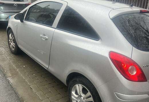 Opel 1.2 - 80 Twinport Enjoy Easytronic