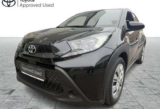 Toyota play