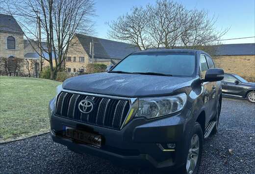 Toyota 2.8 D-4D Country A/T (EU6.2)