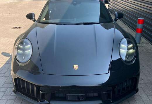 Porsche Carrera 4 GTS