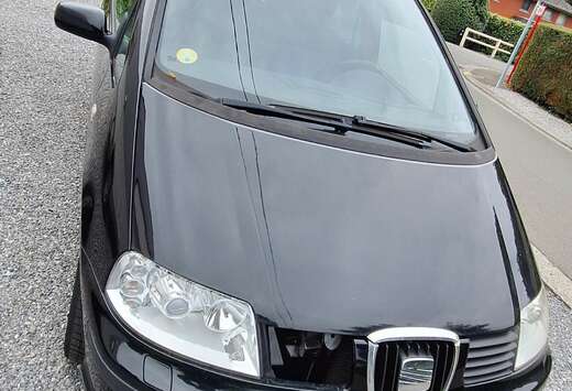 SEAT Alhambra 1.9 TDi Stylance