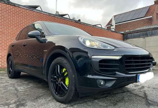 Porsche 3.0i V6 PHEV S Tiptronic (306 kW)