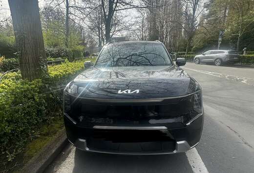 Kia 76,1-kWh RWD Air