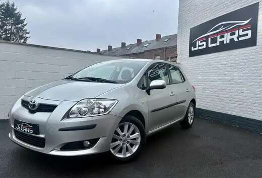 Toyota 1.4 D-4D*AUTOMATIQUE*AIRCO*CRUISE*FAIBLES TAXE ...