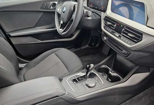 BMW 116iA
