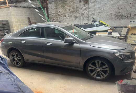 Mercedes-Benz CLA 180 d