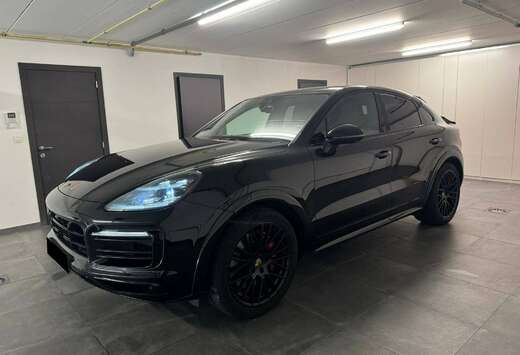 Porsche Cayenne 4.0 Bi-Turbo V8 GTS Tiptronic
