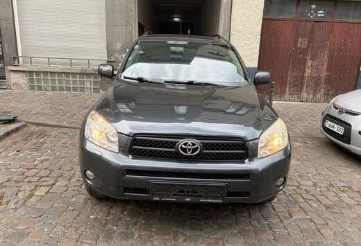 Toyota RAV4 2.0i VVT-i 16v VIP uniquement l’export