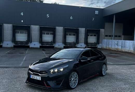 Kia GT 1.6 T-GDi ISG DCT