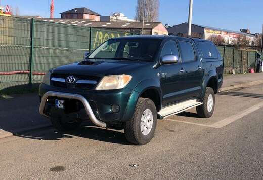 Toyota 2.5 D-4D 4WD SR