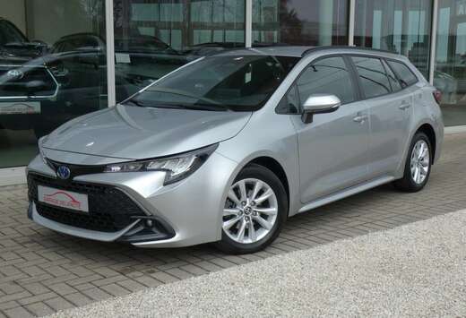 Toyota TOURING 1.8 Hybrid FACELIFT 140pk Dynamic +GPS