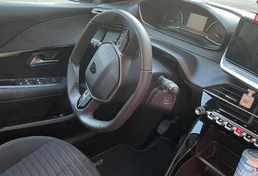 Peugeot 208 1.2i PureTech Active Active