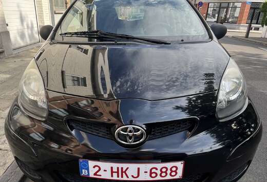 Toyota 1.0i VVT-i