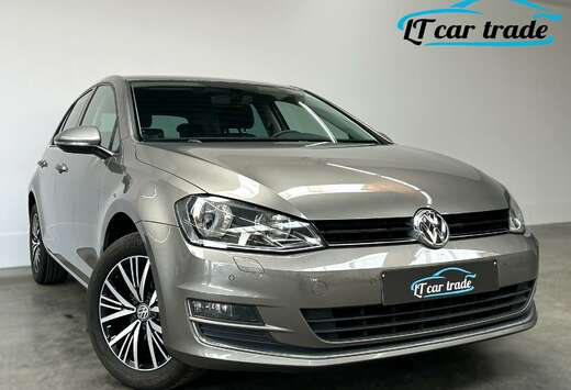 Volkswagen Golf 1.2 TSI Allstar* Bluetooth* PDC* Gara ...