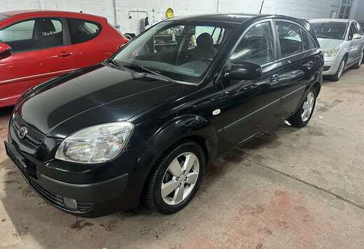 Kia 1.6L 112 Active A