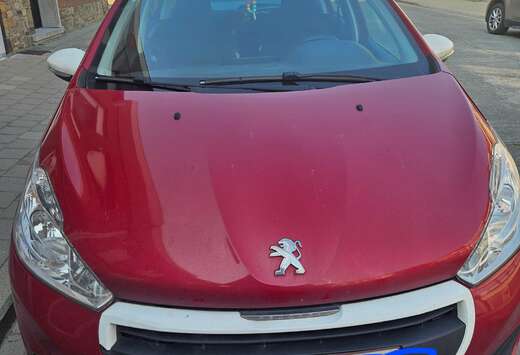 Peugeot 208 1.0i Like